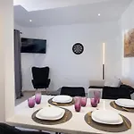 Blue Balcony - Boutique Beachfront With Private Parking Spot Vila Chania (Crete)