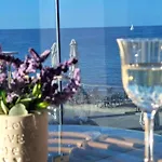 Vila Blue Balcony - Boutique Beachfront With Private Parking Spot Chania (Crete)
