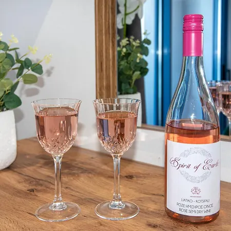 Blue Balcony - Boutique Beachfront With Private Parking Spot Villa Chania (Crete)