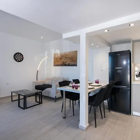 Villa Blue Balcony - Boutique Beachfront With Private Parking Spot Near Chania Old Harbor *
