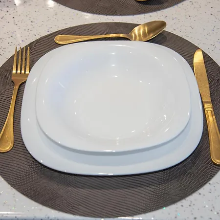 Villa Blue Balcony - Boutique Beachfront With Private Parking Spot