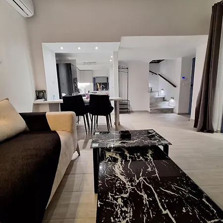 Villa Blue Balcony - Boutique Beachfront With Private Parking Spot Chania (Crete)