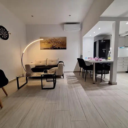 Blue Balcony - Boutique Beachfront With Private Parking Spot Near Chania Old Harbor Villa