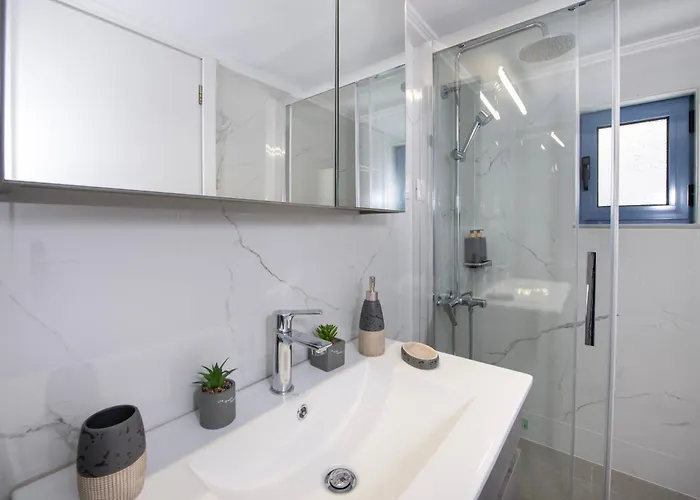 Βίλα Blue Balcony - Boutique Beachfront With Private Parking Spot